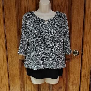 Alfred Dunner Black, Gray & White Sparkly Textured Top w/ Black "Skirt" MP